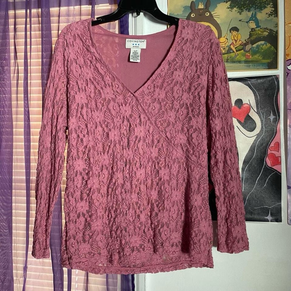 pink lace 3/4 sleeve v-neck blouse <3